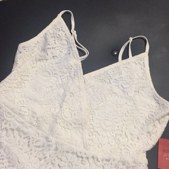 Mossimo - Picture 2 of 3